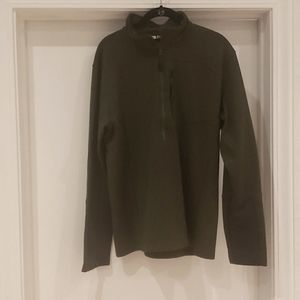 North Face Half Zip Pullover (L) *fits like Medium